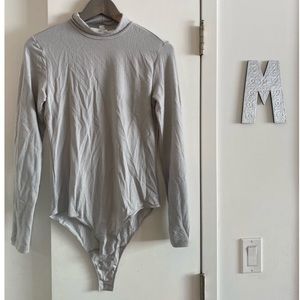 Uniqlo grey turtleneck bodysuit Medium - Heat Tech